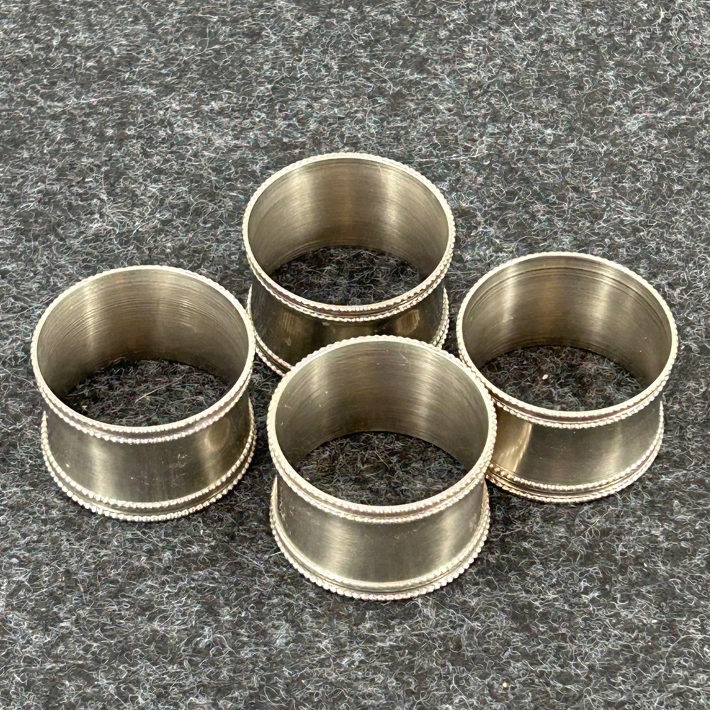 Silver Tone Beaded Rim Napkin Rings Set of 4 Vintage Style Table Decor